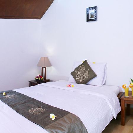 Toya Retreat Villa Тегаллаланг Номер фото