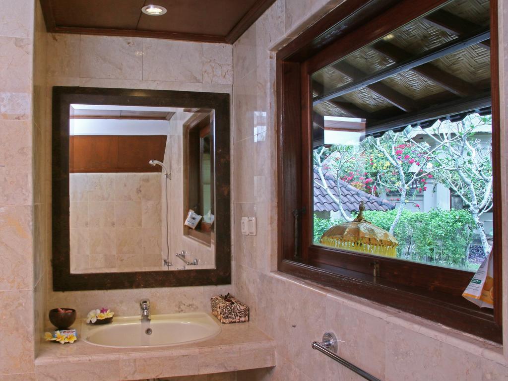 Toya Retreat Villa Тегаллаланг Номер фото
